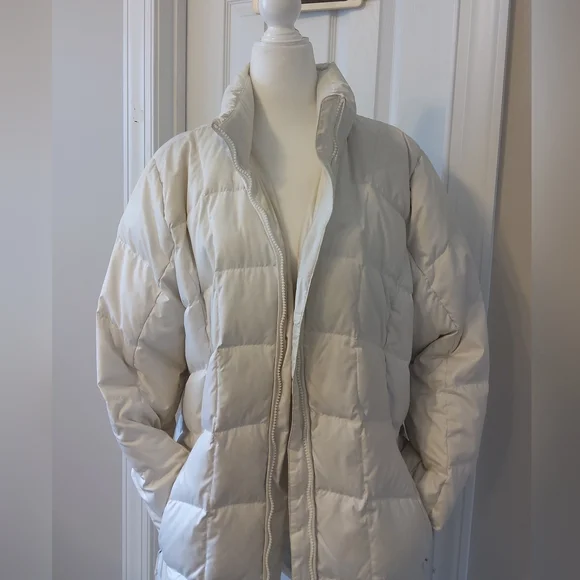 EDDIE BAUER PARKA XL - Picture 2 of 16